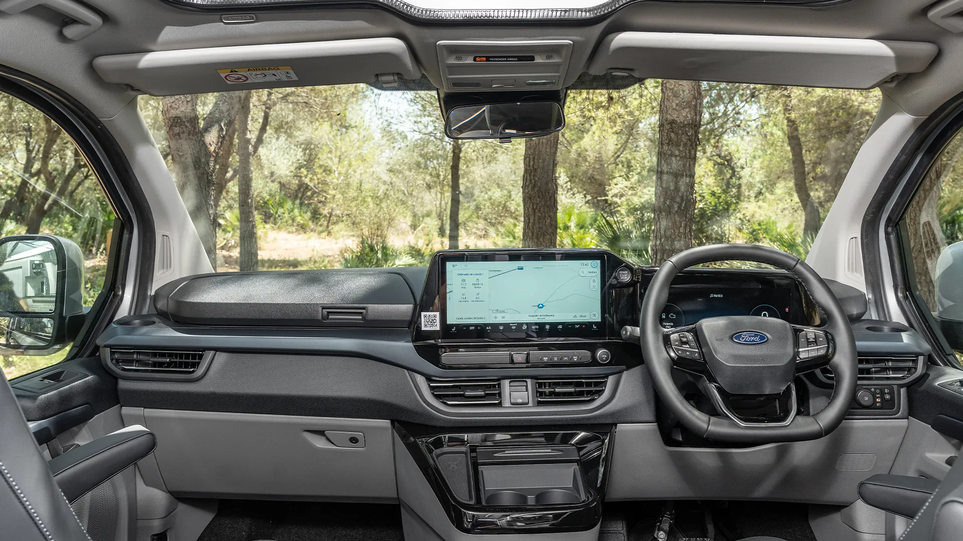 Panama P10E Hybrid Cab