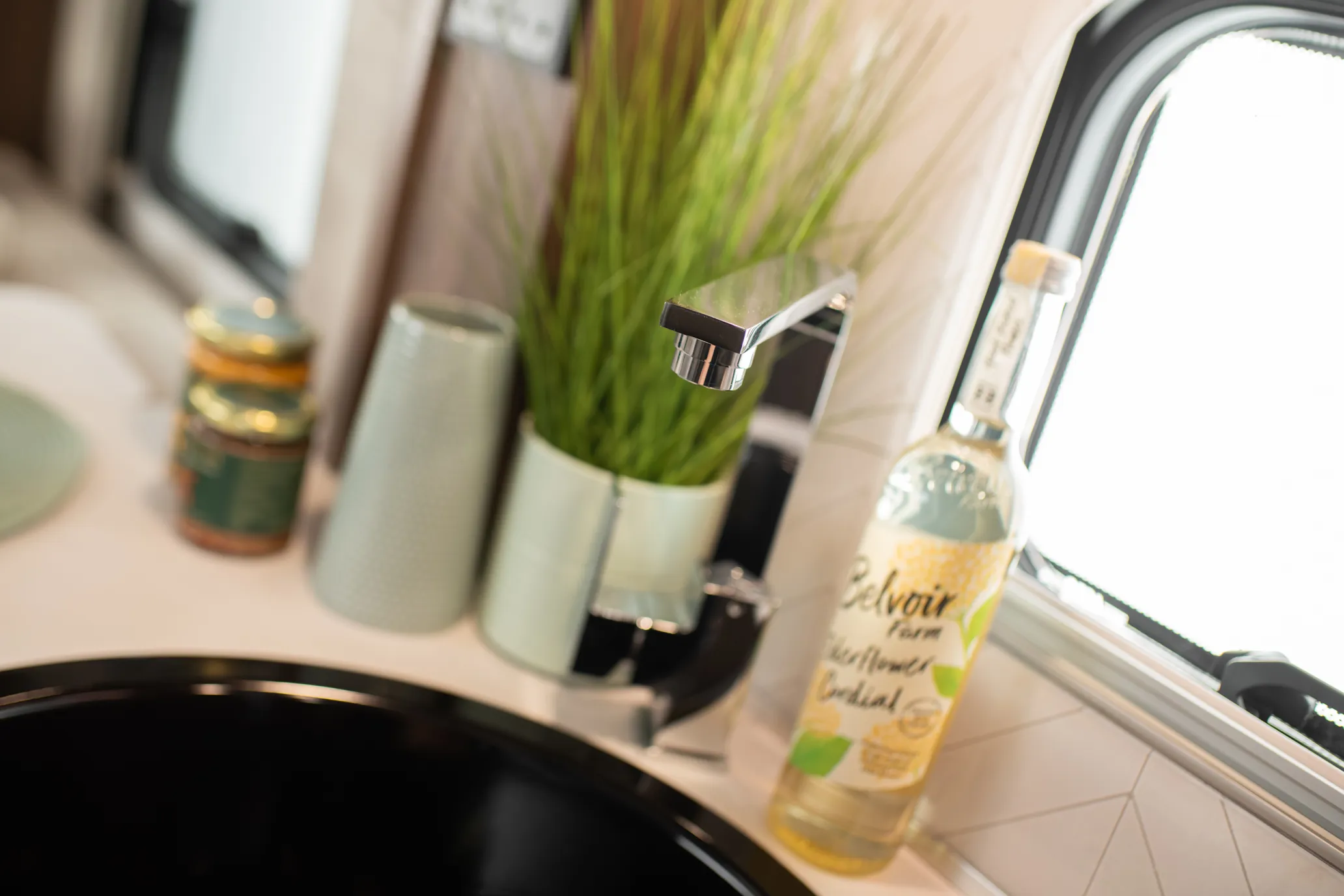 Buccaneer Quantum F 4S 51