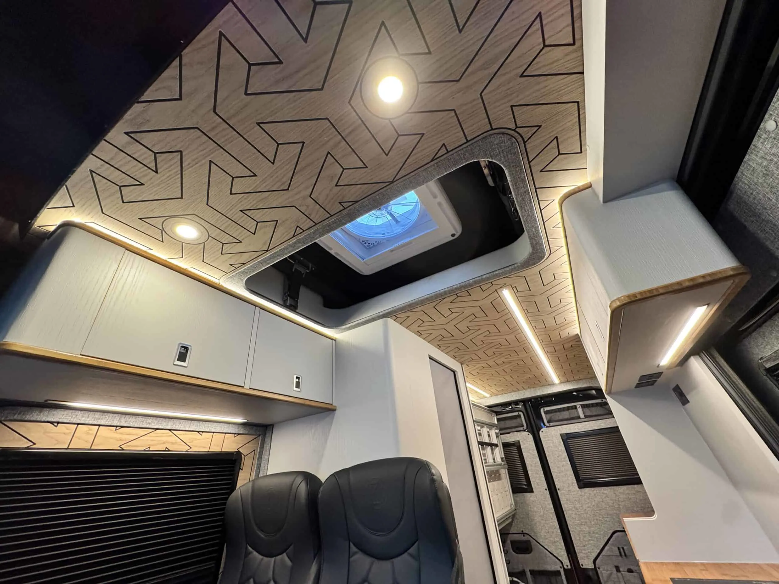 Knights Custom Conversions Prestige XL 2 Skylight