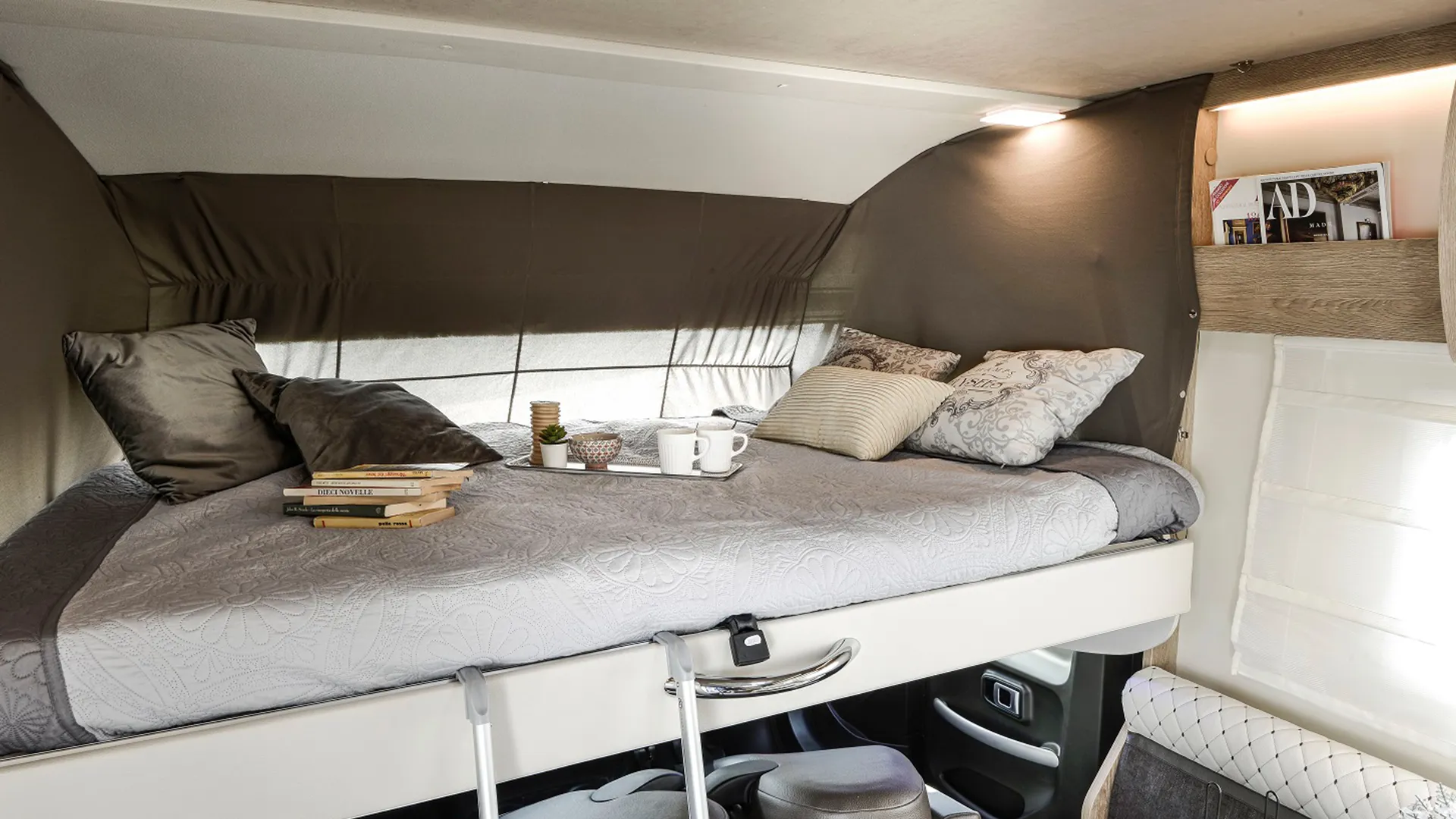 K Yacht 80 Drop Down Bed