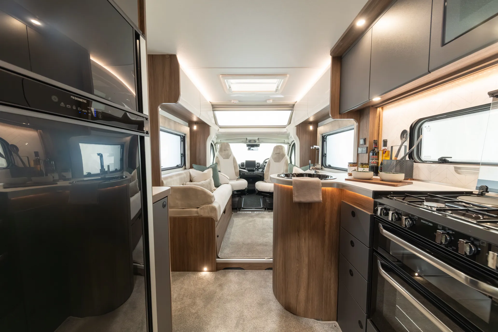 Buccaneer Quantum F 4F 1