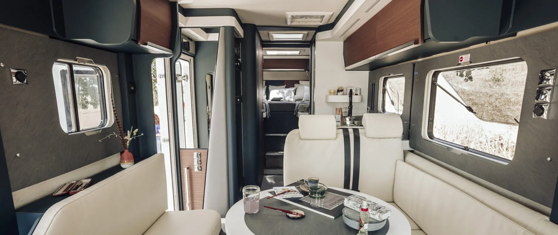 Laika Kreos L5009MB Motorhome Inside