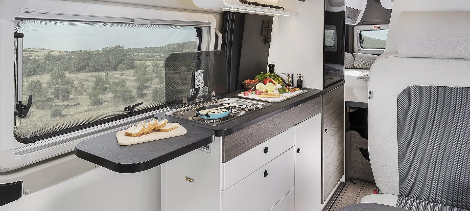 Vantourer Campervan 540 Internal