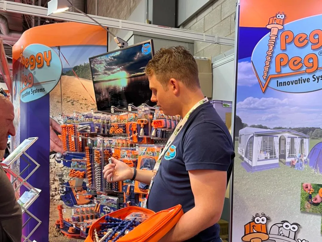 Peggy Peg Cmshow Oct 24 Stand 4