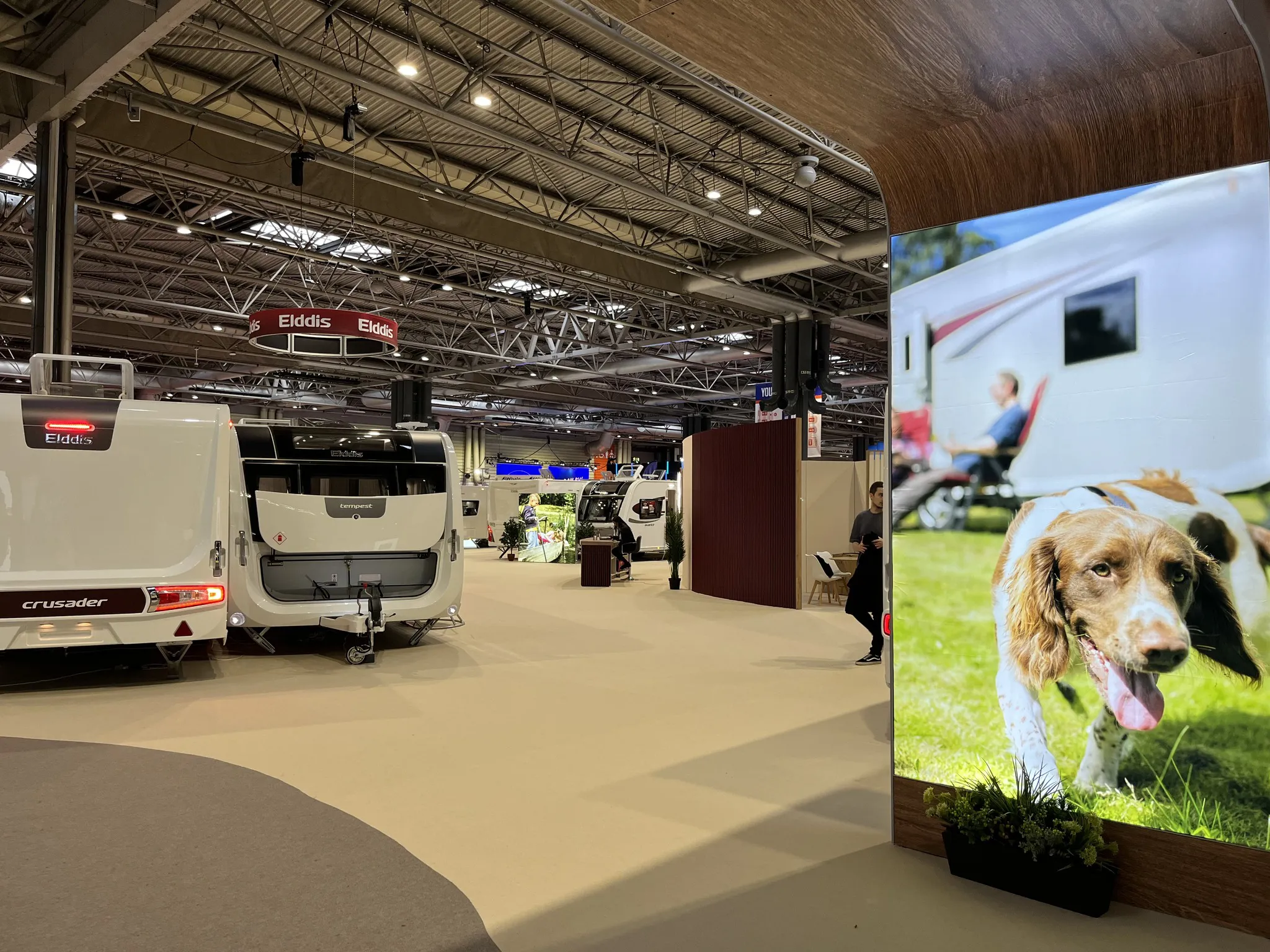 Elddis Stand Brand 2