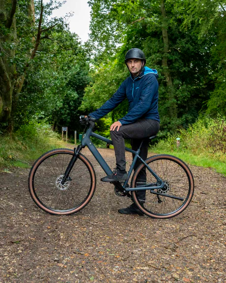 Estarli Full Size Bike Image