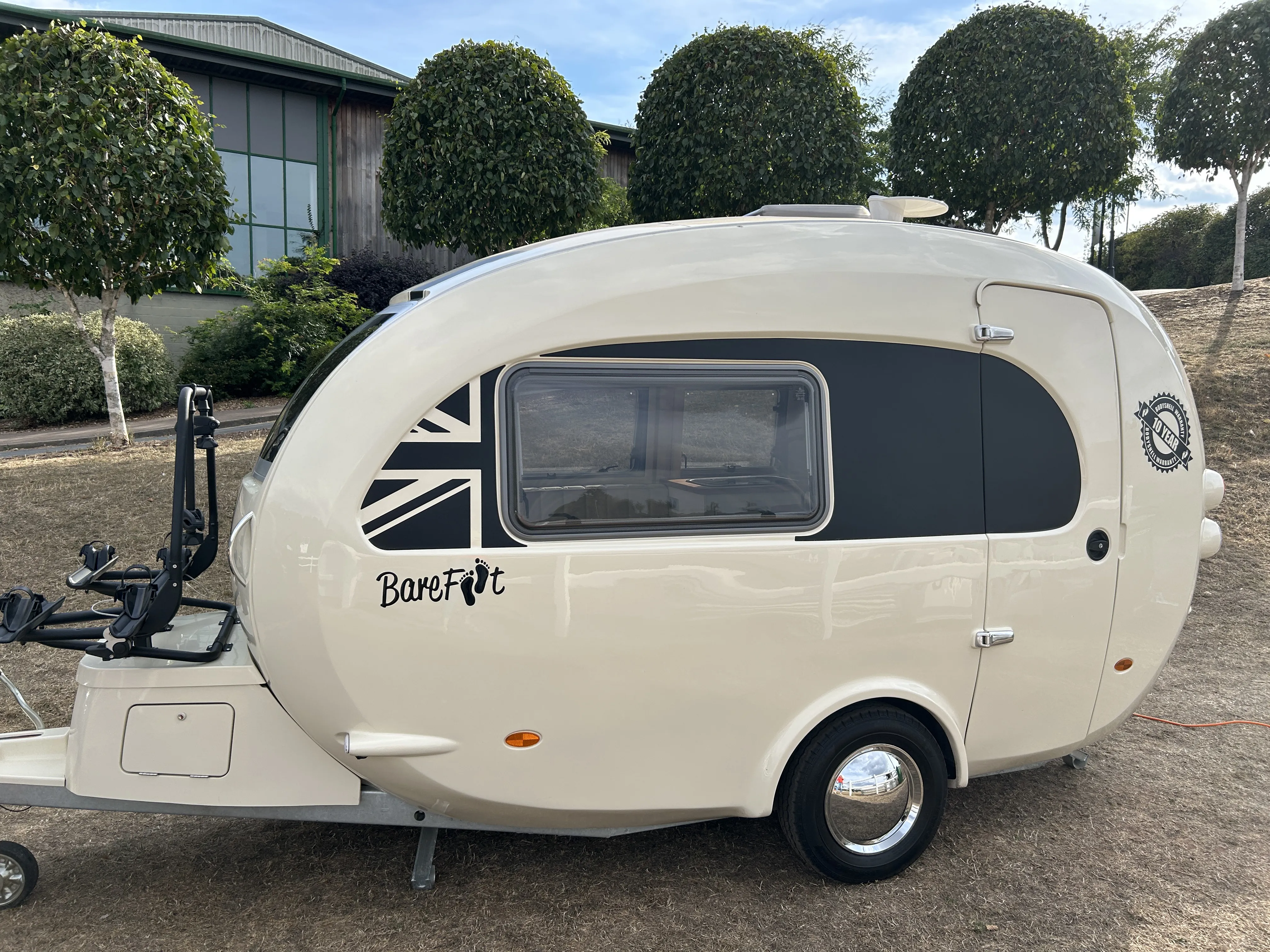 Barefoot Bothy External