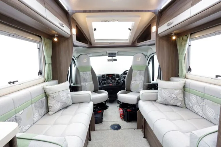 Reluxe Furnishings Interior 6