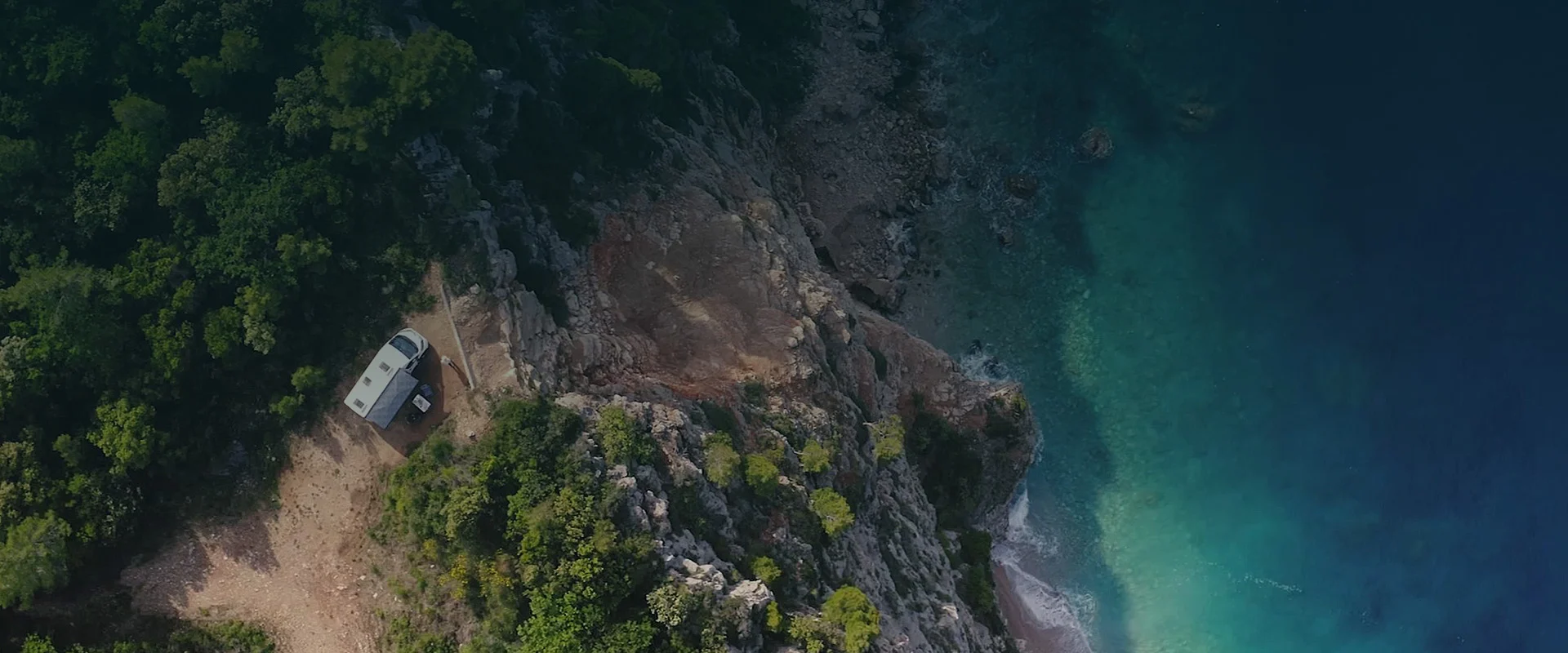 Whale And Mastervolt Hero