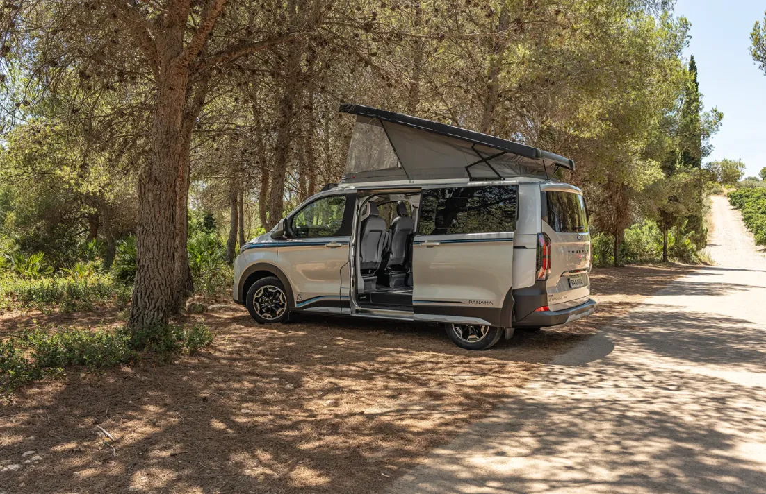 Panama P10E Hybrid Lifestyle