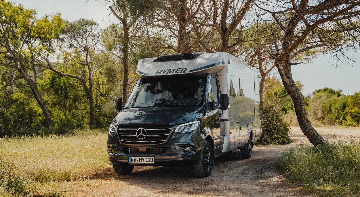 Hymer B Class Modern Comfort Motorhome Exterior 2