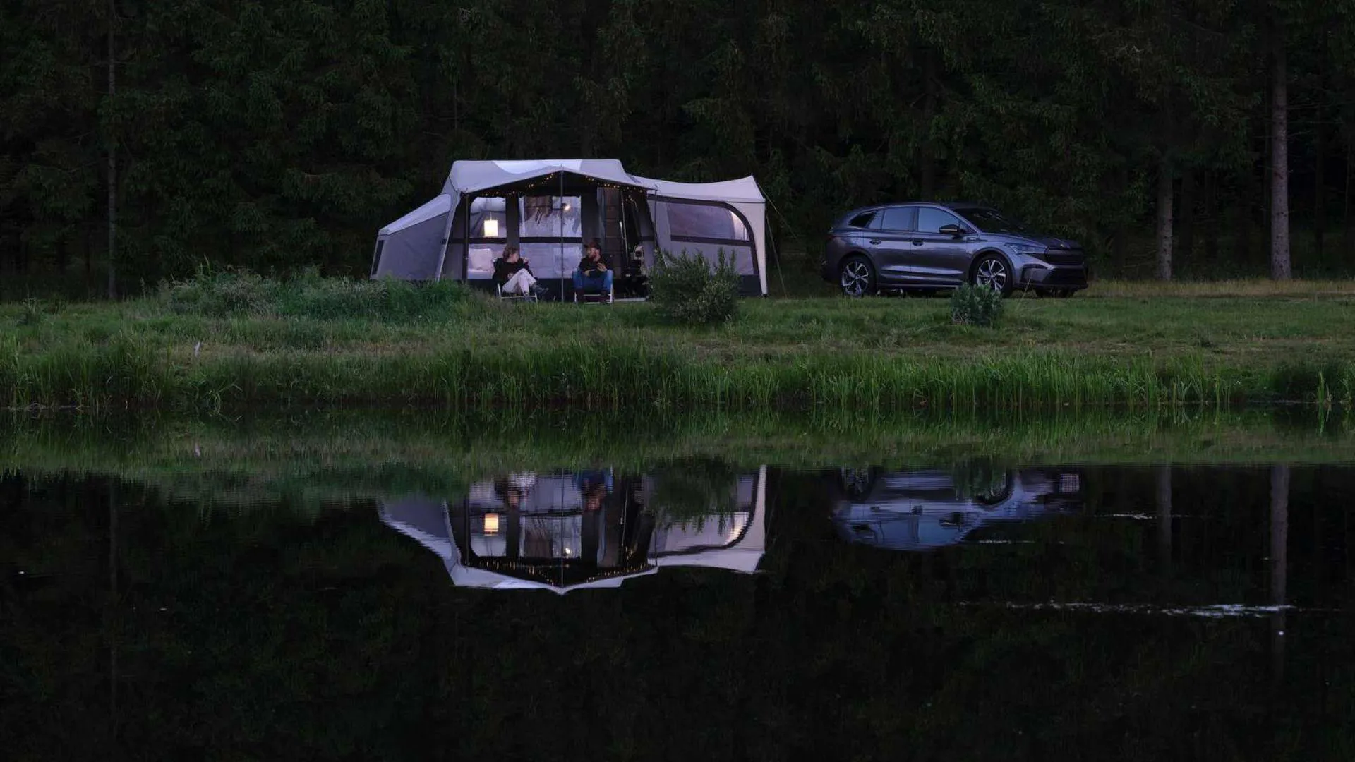 Camp Let Earth Camping In The Evning